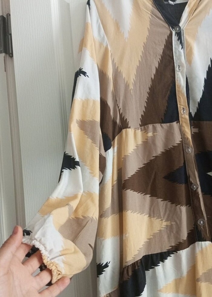 Viskon desenli elbise  - Görsel 3