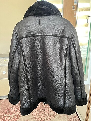 m Beden Stradivarius siyah mont