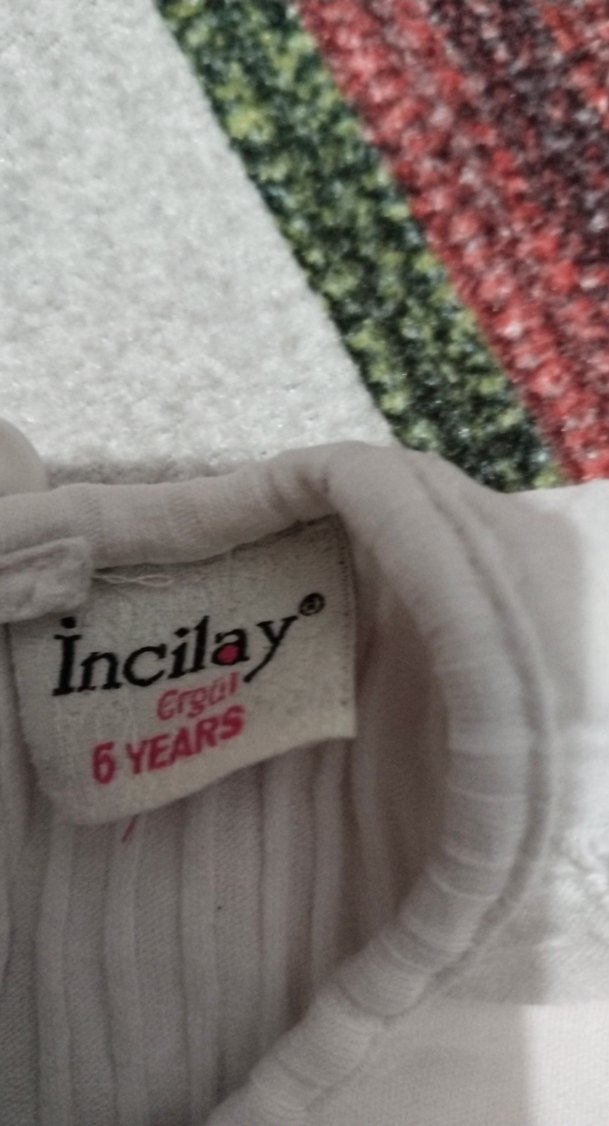 Kız Çocuk Beyaz Pamuklu Triko Bluz - Görsel 3