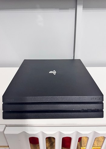 Sony PlayStation 4 Pro 1TB Siyah - Görsel 2