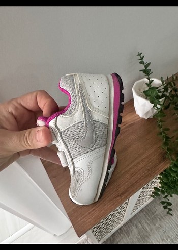 Kız Çocuk Beyaz nike Spor Ayakkabı - Görsel 3