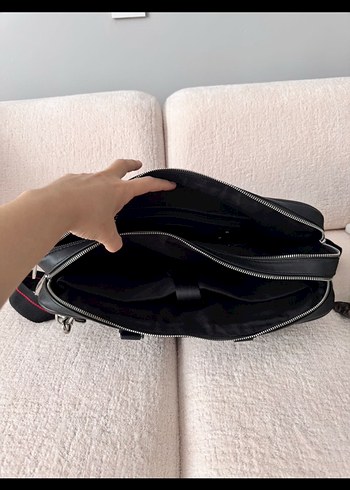 zara Klasik Siyah leptop Evrak Çantası hiç kullanılmadı sıfır - Görsel 3