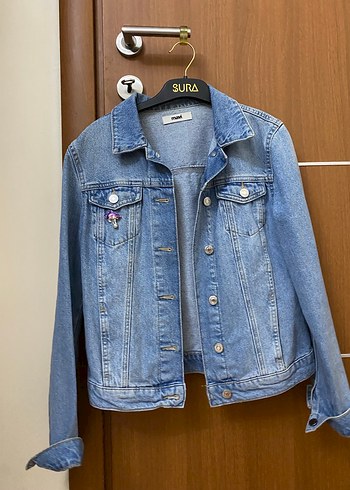 Nakışlı Mavi Kadın Kot Ceket - Görsel 2