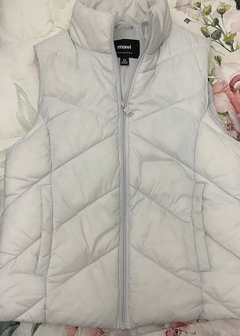 Gri Yüksek Yakalı Fermuarlı Kadın Yelek - Görsel 2