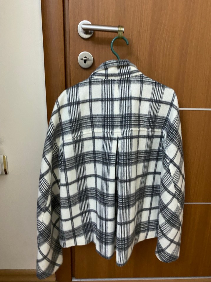 Gri Ekoseli Düğmeli Midi Kadın Kaban - Görsel 3