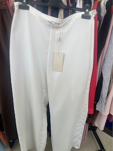 Beyaz Pantalon