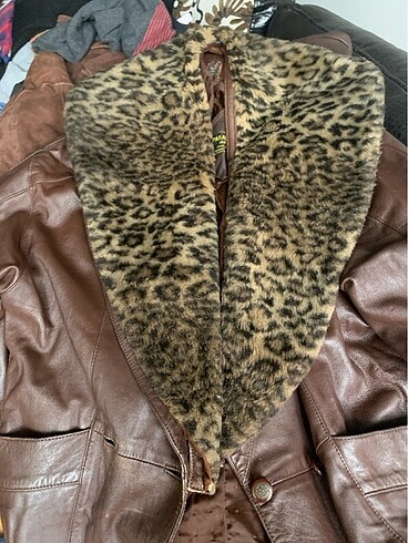 Deri mont veya ceket ne derseniz - Görsel 10