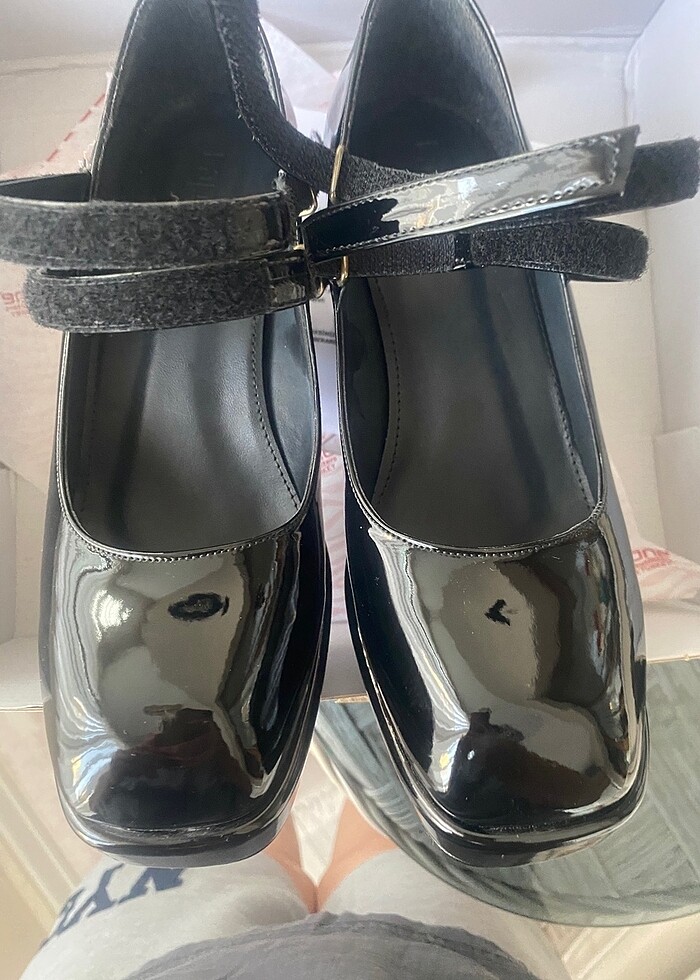 Capone rugan topuklu ayakkabı - Görsel 4