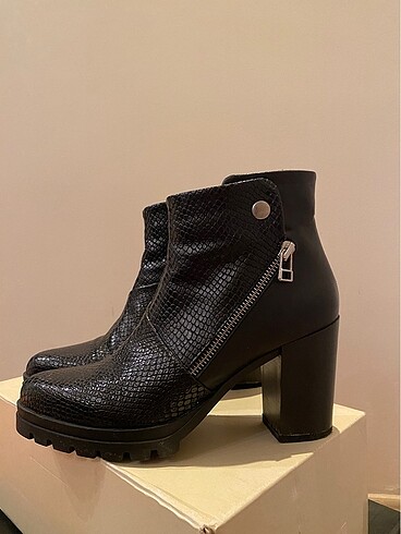 DERİMOD TOPUKLU BOT - Görsel 15