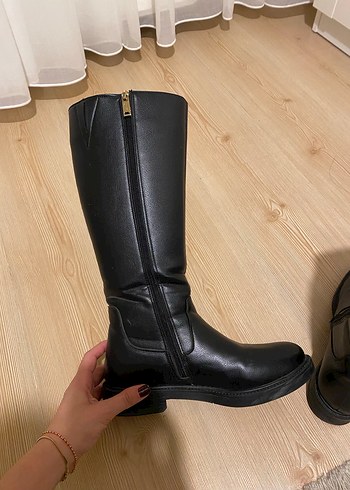 Siyah Deri Dizüstü Çizme Tokalı Topuklu - Görsel 20