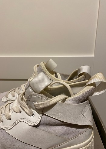 Beyaz Bağcıklı Spor Ayakkabı - Görsel 6