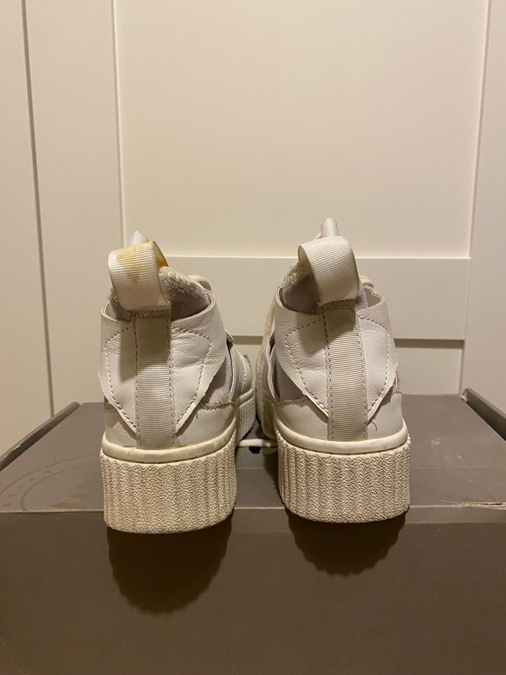 Beyaz Bağcıklı Spor Ayakkabı - Görsel 5