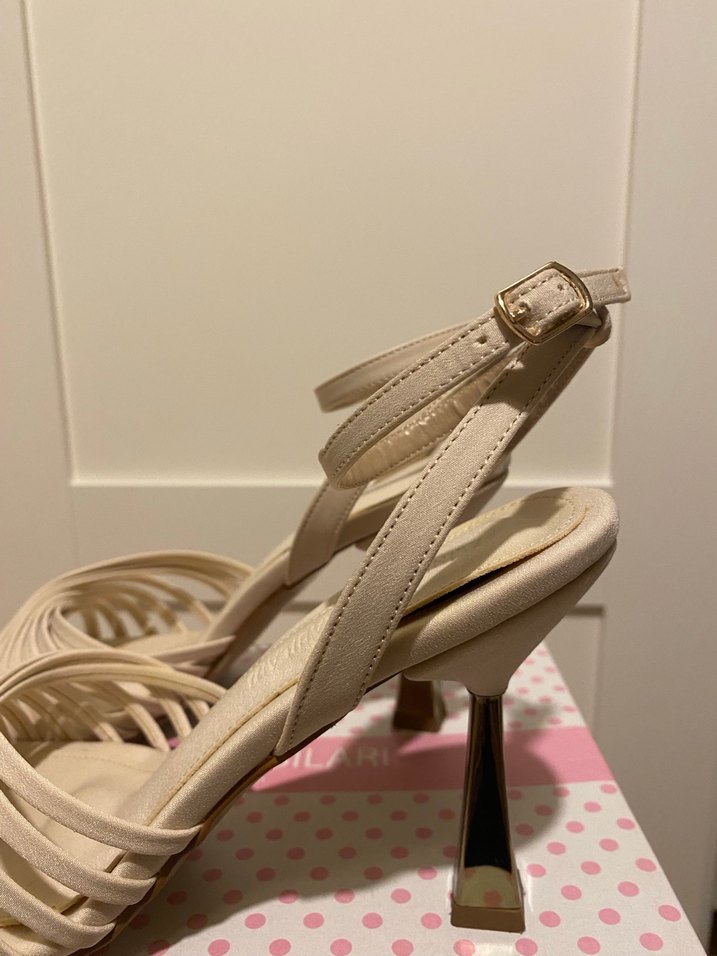 Bej Topuklu Kadın Sandalet - Görsel 4