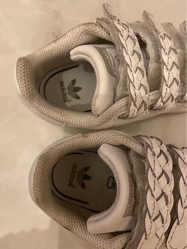 23 Beden beyaz Renk Adidas stan smith spor ayakkabı