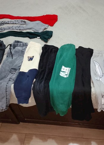 Gri Erkek Çocuk Rahat Kesim Sweatpant