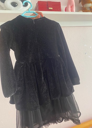 H&M Kız Çocuk Siyah Uzun Kollu Fırfırlı Elbise