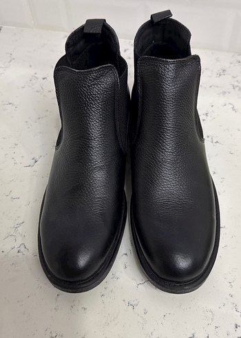 Siyah Minimalist Erkek Bot - Görsel 6