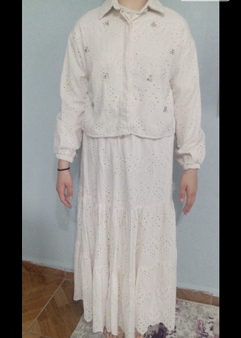 Düğmeli Beyaz Mini Pamuklu Kadın Gömlek - Görsel 2