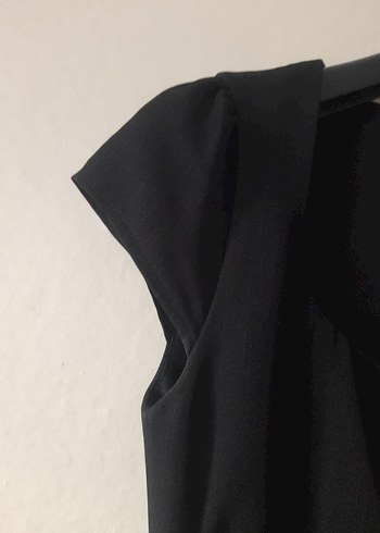 Siyah Midi V Yakalı Kemerli Elbise - Görsel 6