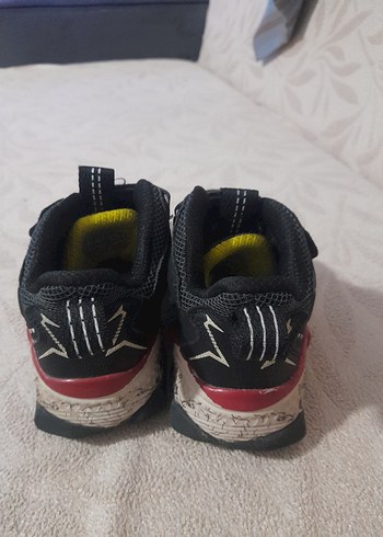 31 Beden çeşitli Renk Tam kışlık. Çok Renkli Erkek Çocuk Spor Ayakkabı Velcro