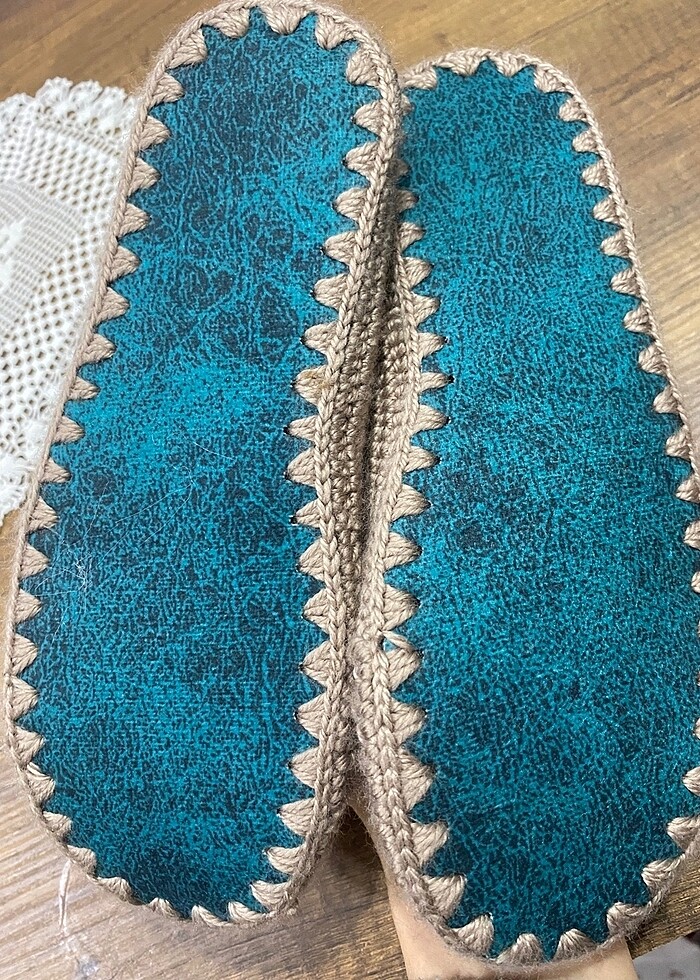 El yapımı keçe patik - Görsel 4