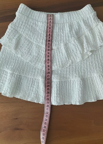 Zara Kadın Beyaz Keten Fırfırlı Mini Etek