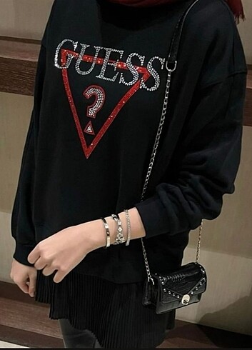 Guess Sweatshirt 