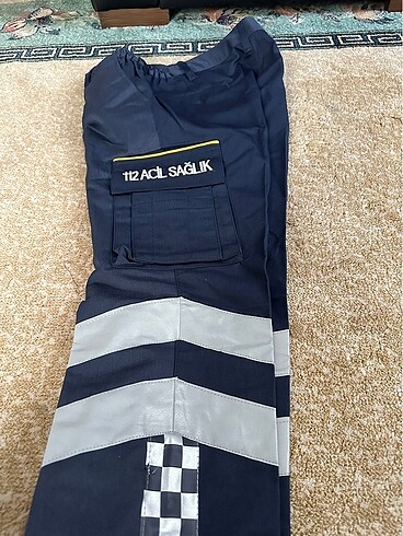 112 pantolonu Unisex ürün