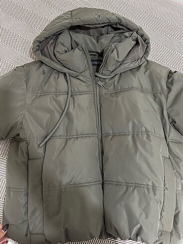 zara mont