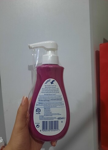 Diğer Veet tüğ dökücü krem