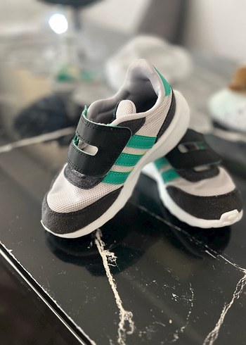 Adidas Gri Erkek Çocuk Spor Ayakkabı
