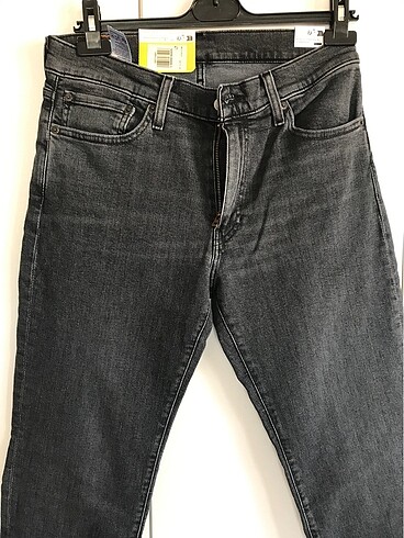 31 Beden Levis orjinal sıfır jeans