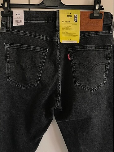 31 Beden gri Renk Levis orjinal sıfır jeans