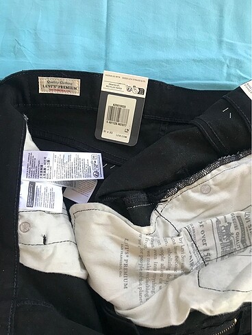 31 Beden siyah Renk Levis orjinal sıfır jeans