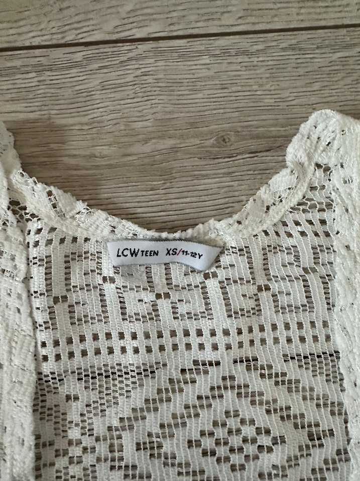 Dantel Görünümlü Çocuk Yeleği - Görsel 3