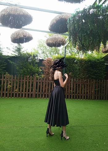 Siyah Straplez Işıltılı Bağlama Askılı Midi Elbise - Görsel 2