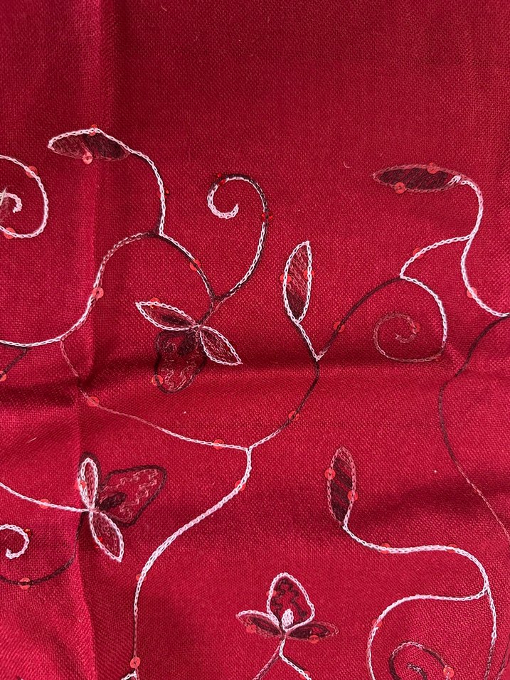 Bordo, işlemeli Şal - Görsel 2