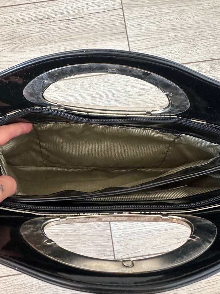 Yılan Derisi Görünümlü Şık Çanta - Görsel 4