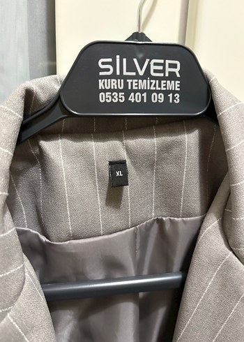 Trendyol & Milla Gri Çizgili Kadın Blazer Ceket