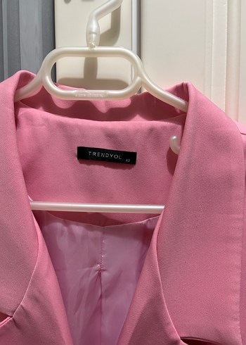 Pembe Düğmeli Kadın Blazer Ceket