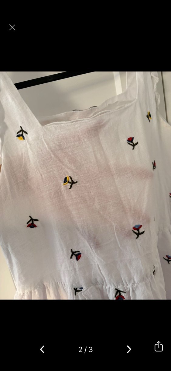 Çiçek nakışlı beyaz elbise - Görsel 2