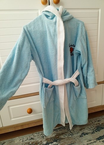 Kapüşonlu Mavi Erkek Çocuk Bornoz 6-7-8-9 yaş - Görsel 2