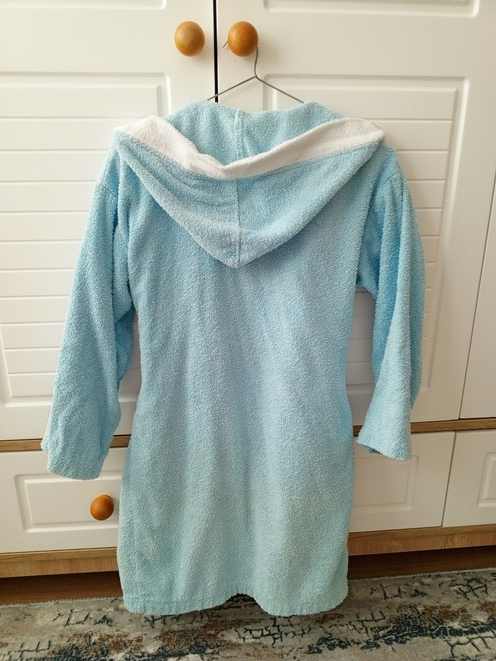 Kapüşonlu Mavi Erkek Çocuk Bornoz 6-7-8-9 yaş - Görsel 3