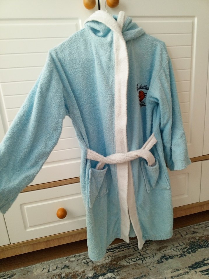 Kapüşonlu Mavi Erkek Çocuk Bornoz 6-7-8-9 yaş - Görsel 2