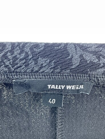 40 Beden siyah Renk Tally Weijl Mini Etek %70 İndirimli.