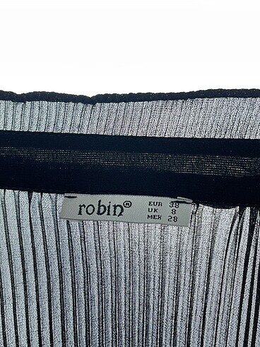 38 Beden siyah Renk Robin Bluz %70 İndirimli.