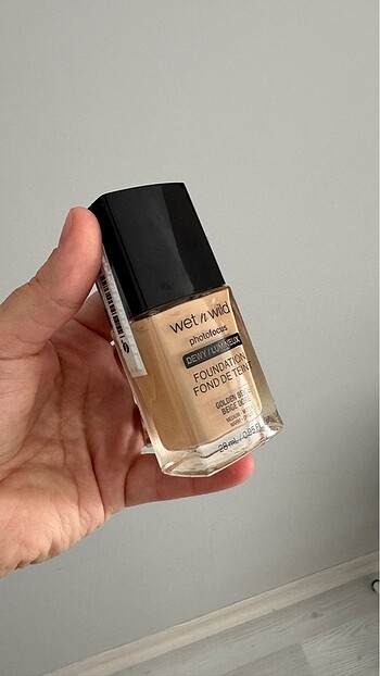 Wet n wild Paketli sıfır fondoten