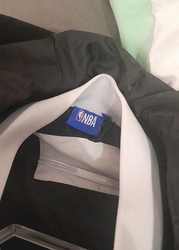 Beyaz Fermuarlı Erkek Mont - Görsel 3