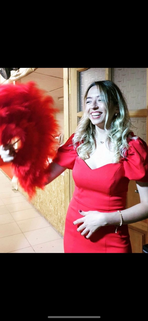 Kırmızı kalp yaka elbise - Görsel 3