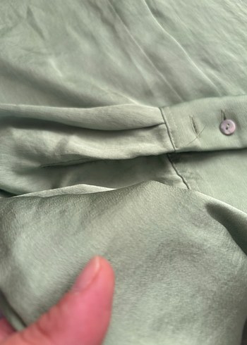 Düğmeli, Uzun Kollu saten Kadın Gömlek - Görsel 2